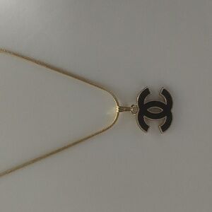 CHANEL Gold stamped 18k chain Necklace with Black CC Pendant